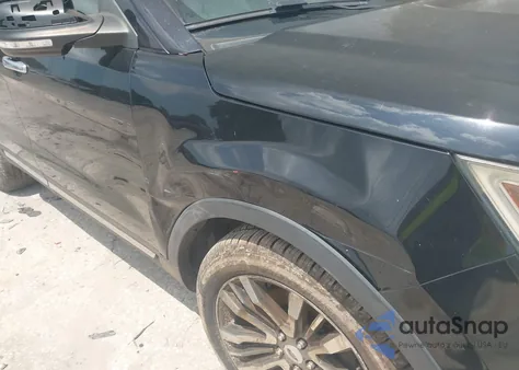 2016 Ford Explorer Platinum z USA, uszkodzony, nr VIN 1FM5K8HT5GGA69115